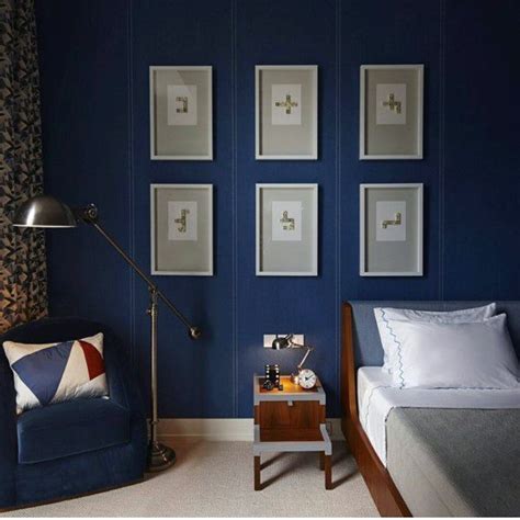 navy blue wall frames.